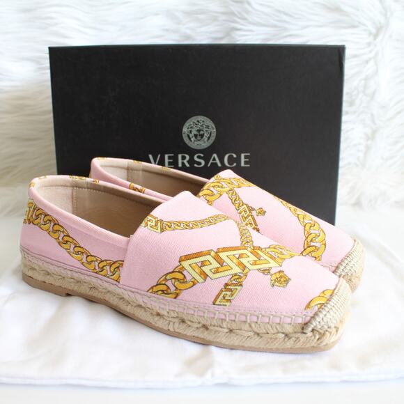 New Versace Pink & Gold Chain Graphic-Print Canvas Slip-On Espadrilles - Picture 3 of 14